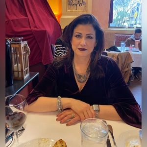 Meet your Posher, Ada